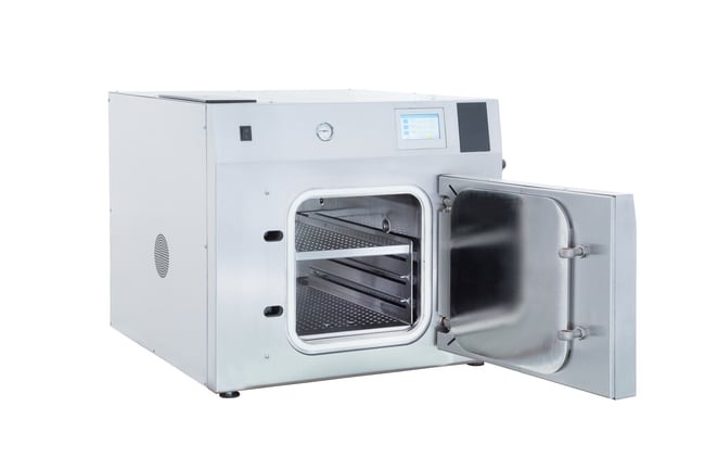 Kinematica™ LabStar 70 Complete Benchtop Autoclave